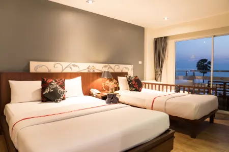 Grand Jomtien Palace Hotel