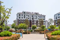 Qingdao Jinshatan Xinxin Scenic Apartment Hotels near Golden Beach