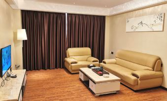 Chaoqian Holiday Hotel