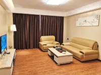 Chaoqian Holiday Hotel فنادق في شى شينغ