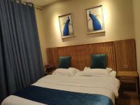 重庆华南酒店 - 普通大床房