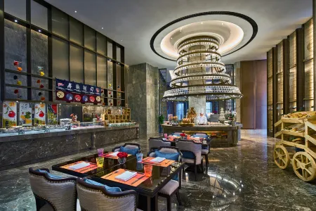 Steigenberger Qingdao Отели рядом с достопримечательностью «Lingshanwan Seaside Park»