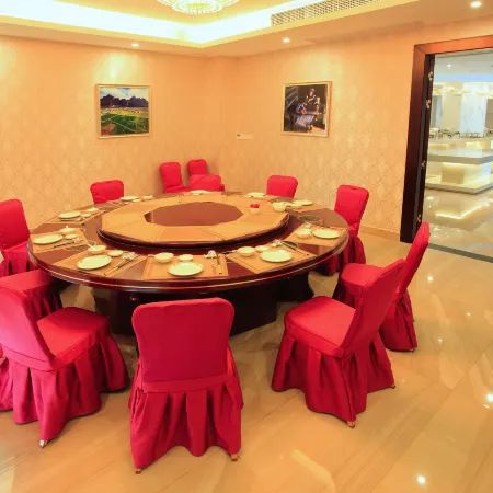 Longyunshan Tea Garden Hotel Of LeYe