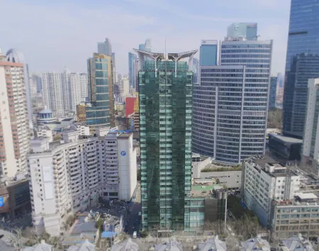 Shanghai Cosmo World Union Service Apartment