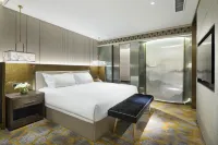 Grand Millennium Shanghai HongQiao Hotels in Shanghai