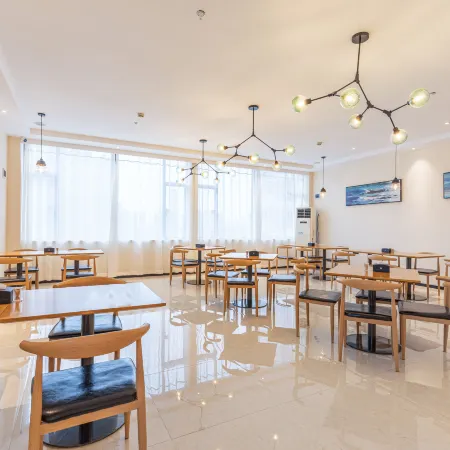 City Comfort Inn Hotel (quanzhoupuxiwandafengzeguangchang)