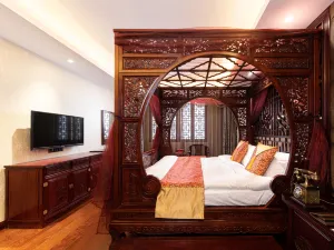 Phoenix City Boutique Hotel