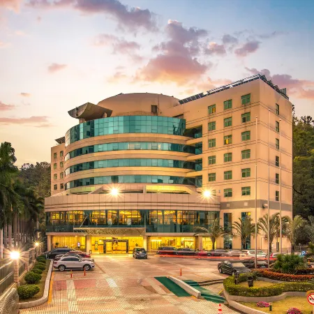Zhuhai General Aviation Pearl Hotel (Gongbei Port) Отели рядом с достопримечательностью «Чжухайский Город Чжанчжоу»