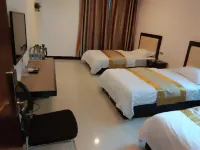 Luodian Chuncheng Hotel