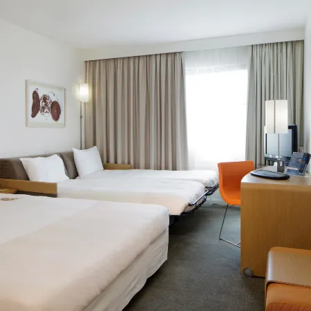 Novotel London Greenwich Отели рядом с достопримечательностью «Дептфорд»