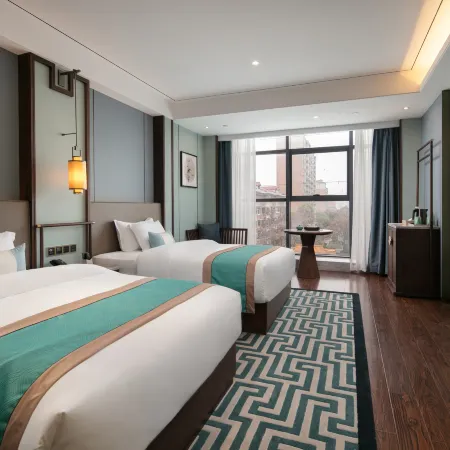 TILL BRIGHT Hotel (Shaoyang High-Speed Railway Station Daxiang District Government)