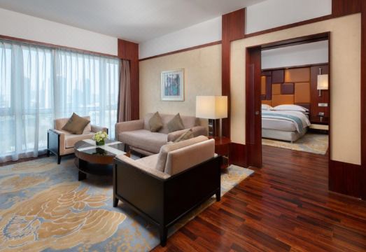 쿤타이 로열 로비