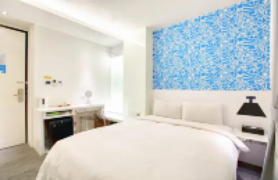 新驛旅店（台北西門捷運店）