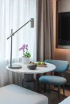 Guangdong Mansion (Guangzhou Zhujiang New Town Wuyangcun Metro Station Store) - Holiday Apartments