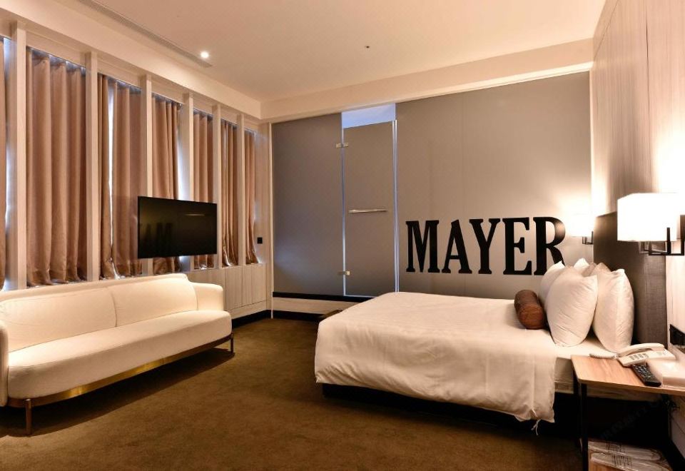 메이어 인 객실 세부