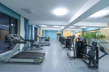 Zhongheyuan Xunhua International Hotel Отели рядом с достопримечательностью «Camel Spring»