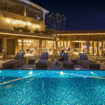 Zhenshan Qigu Hostel