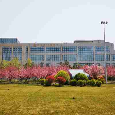 주룽청 ·톈어 호텔 (룽청 잉화후스포츠파크 ) Hotel Exterior