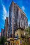 Youbo Life Hotel (Guilin Peanut Tang Shopping Center Store) Отели рядом с достопримечательностью «Магистральная Высшая Специальная Школа (Линчжэньская Школа)»