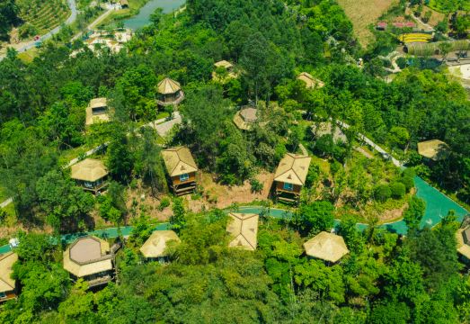 황롱씨 해피 패스토럴 와일드 펀 호텔