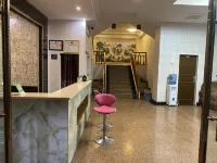 Tianzhu Tianshi Hotel - parcheggio