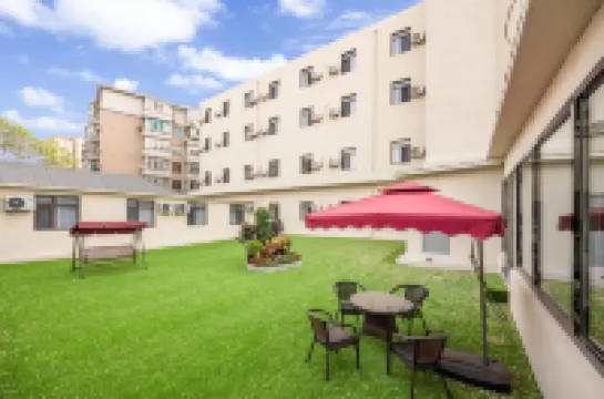 HanTing Hotel (Dalian Dongweilu Subway Station) Hotels in Dalian