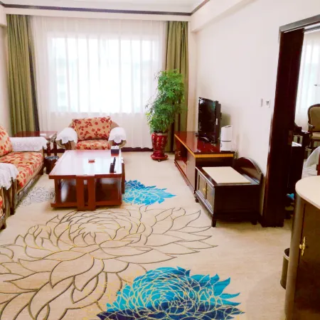 Orient International Hotel