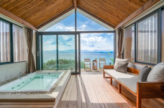 Munwood· Dali Lanqing Designer Hotel Hotel berhampiran Sansheng Island