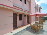 Karana House Syariah Hotels in Mlati