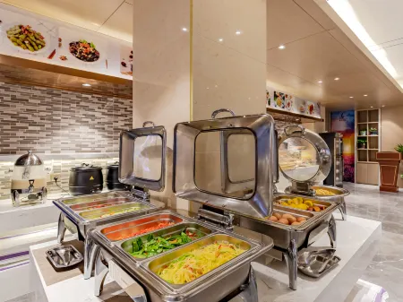 Lavande Hotel Отели рядом с достопримечательностью «FuZiMiao GuangChang BuXingJie»