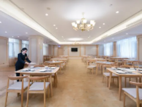 Vienna International Hotel (Nanchang Anyi Expo Center Passenger Transport Terminal) Hotels in Anyi