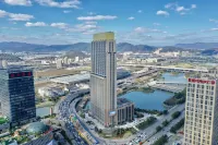 Grand Barony Wenzhou Hotels near Crouching Dragon Tree
