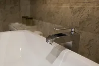 Jiangnan Boutique Hotel