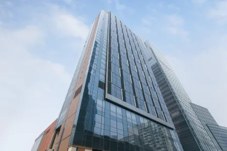 Qiyun Hotel Apartment (Qingdao Vientiane City May Fourth Square) Отели рядом с достопримечательностью «Ocean University of China Calligraphy Institute»