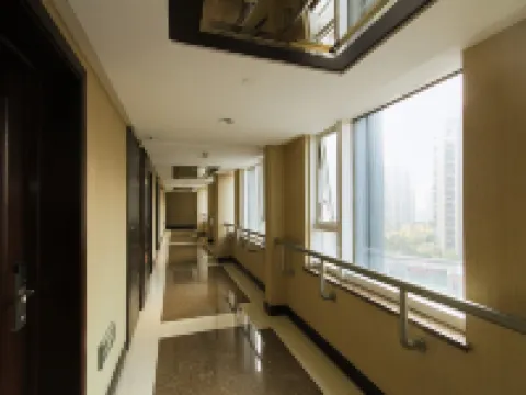 Larvae Holiday Inn (Hangzhou East Railway Station) Hotels in Hangzhou