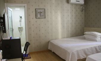 Wuhu Huayang Nianhua Theme Hotel