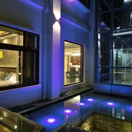 Chengshang Shijia Hotel