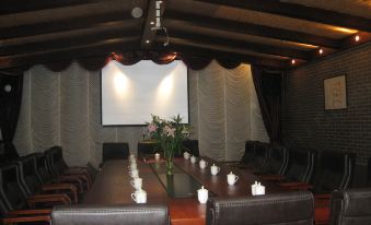 Gulu Jinglin Hotel