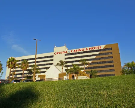 LA Crystal Hotel Hotels in Compton