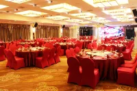 Voda Garden Hotel - مسبح