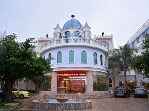 Huaxia Hotel