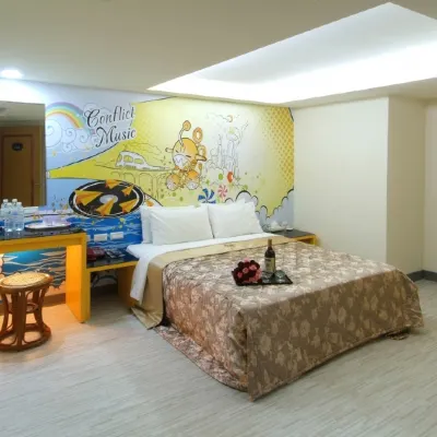 ลอเรล บิสซิเนส โฮเต็ล โรงแรมใกล้สถานีรถไฟ Neili