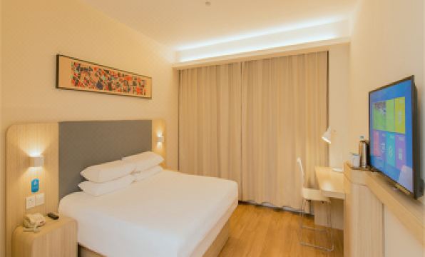 Hanting Hotel (Jiujiang Jiufang Shopping Center) - Housity