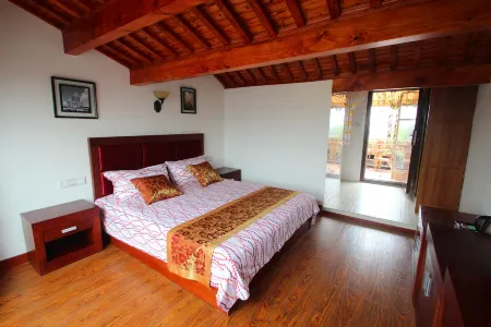 Yiyun Boutique Hostel (Shanghai Zhujiajiao) Отели рядом с достопримечательностью «Zhujiajiao Post Office»