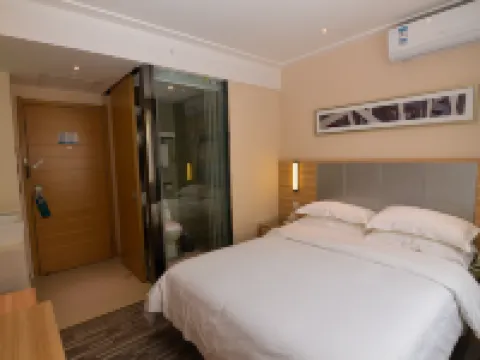 Yake City Express Hotel (Luoyang Railway Station) Hotels in Luoyang