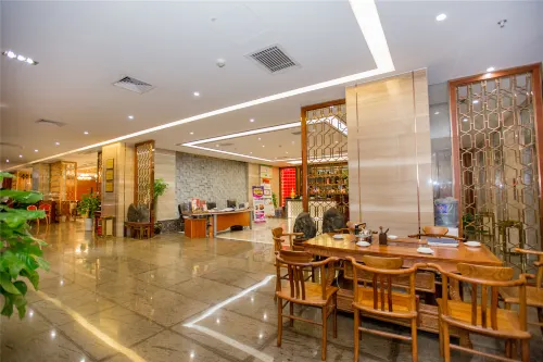 Auspicious Hotel Public Areas Photos