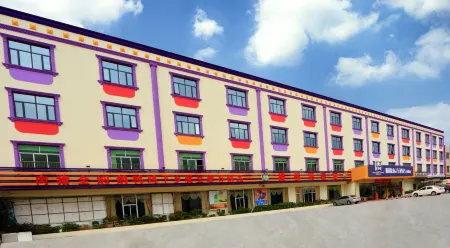 순이 오리엔탈 호텔 (바이화 광후이 고속도로 출구)