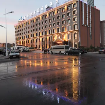 Kaedes Royal Palace International Hotel