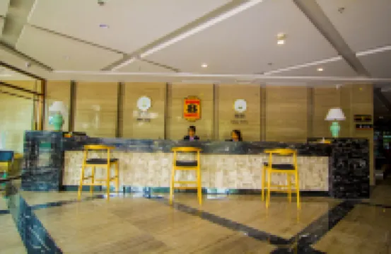 Super 8 Hotel (Anqiu Bus Station)