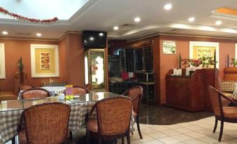 Sea Dragon Hotel